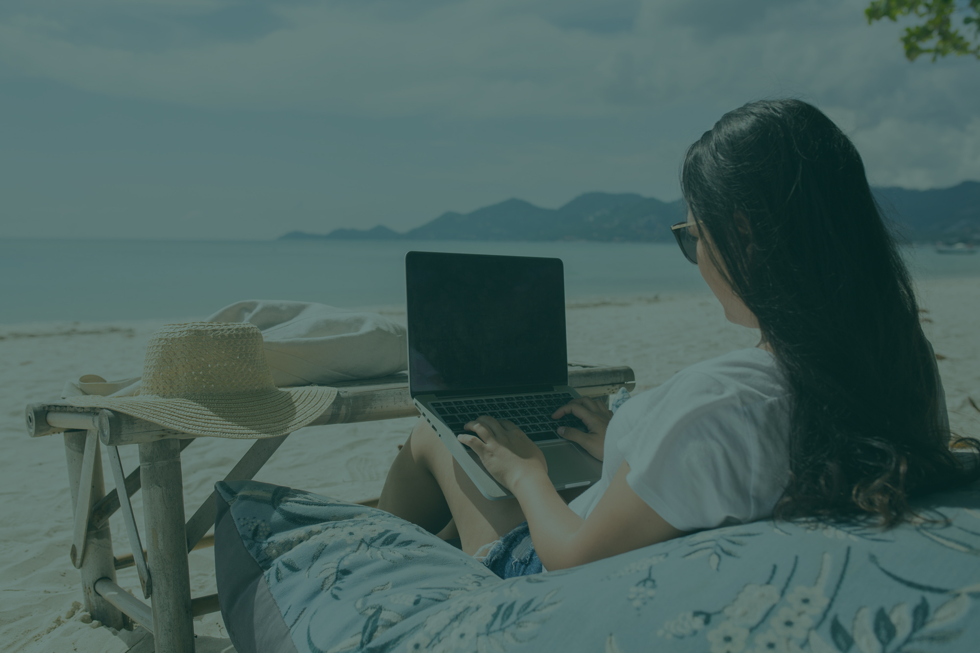 Home-Office VS Digital Nomad: Mobility In A Remote Workplace
